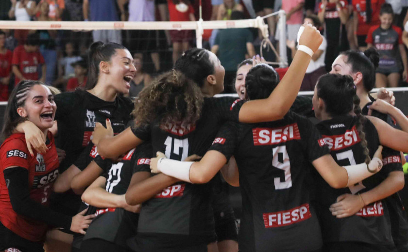 Associação Clube - São Bernardo é campeã paulista de voleibol feminino